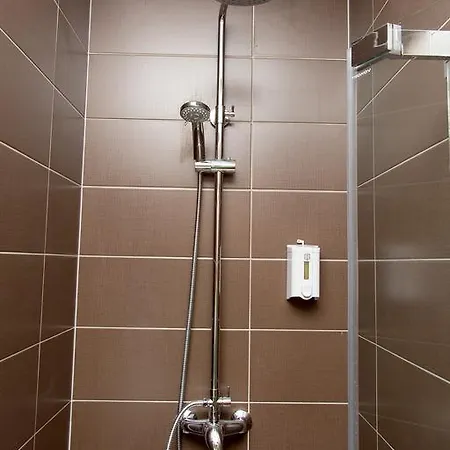 Max&leon פודסטראנה